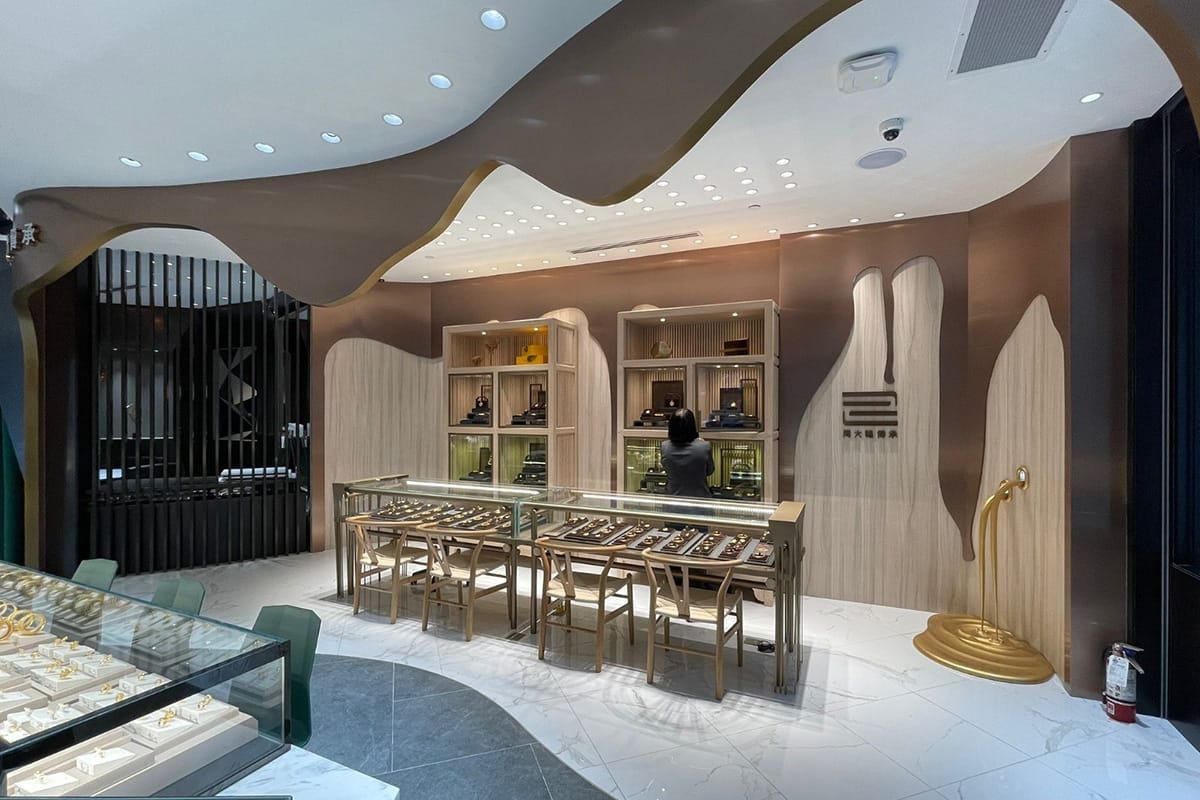 Chow Tai Fook Vancouver, CANADA